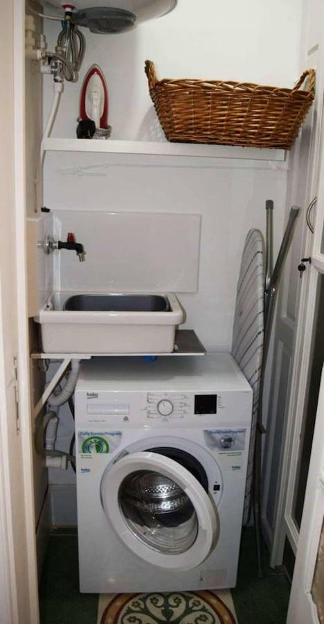 Private Apartment In Pembroke St Julians Екстер'єр фото